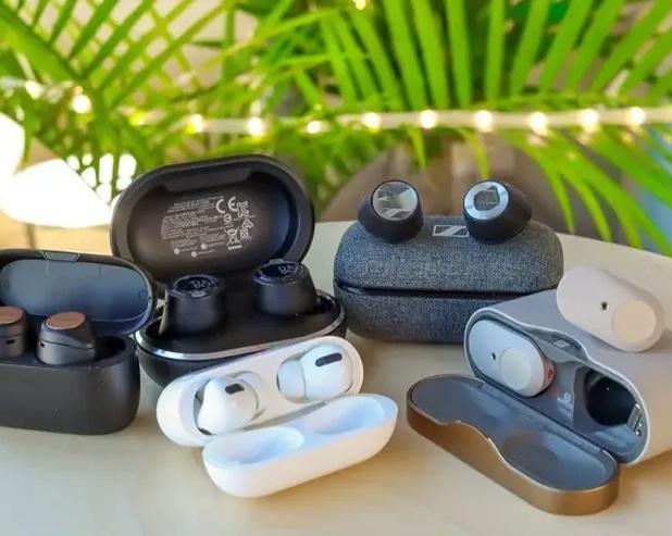 10 беспроводных наушников вкладышей с AliExpress с ценой до 40$
